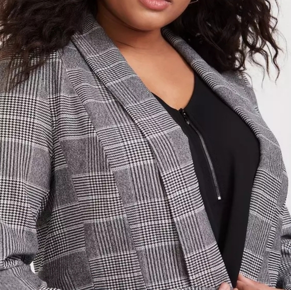 Torrid Plaid Blazer And Pants Set - Picture 5 of 16